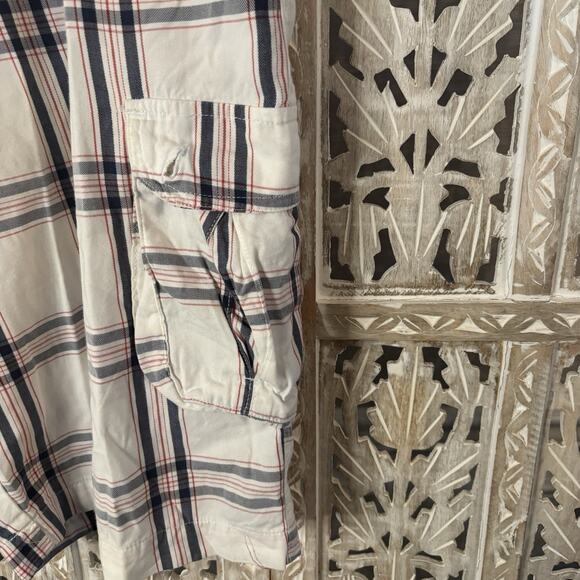 Marc Ecko Shorts Cargo Cut n Sew Multicolor Plaid Mens Size W34 embroidered Logo - Picture 3 of 15